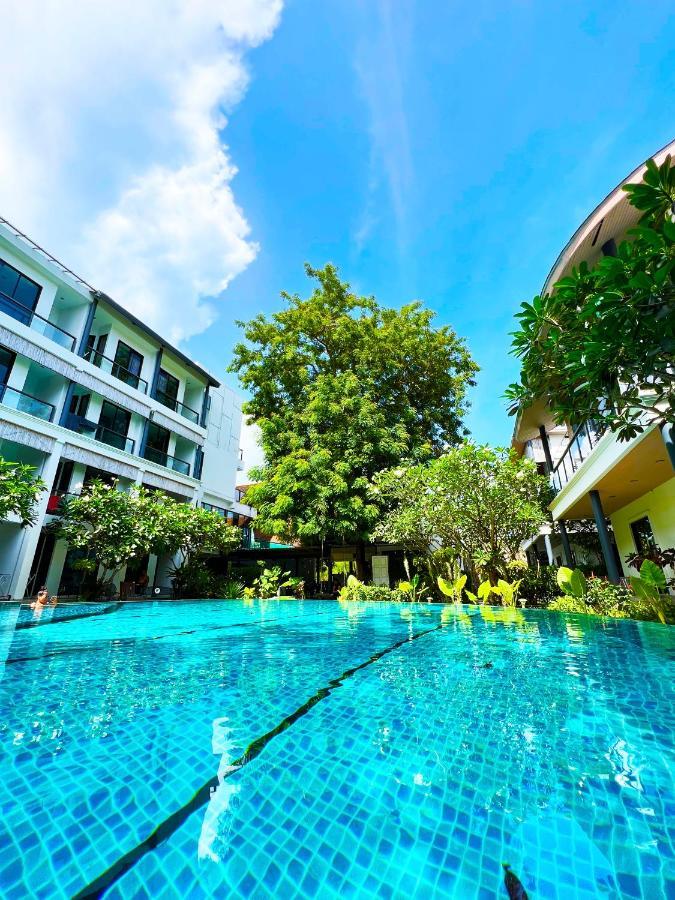 Z&Z Resort Rawai Exteriör bild